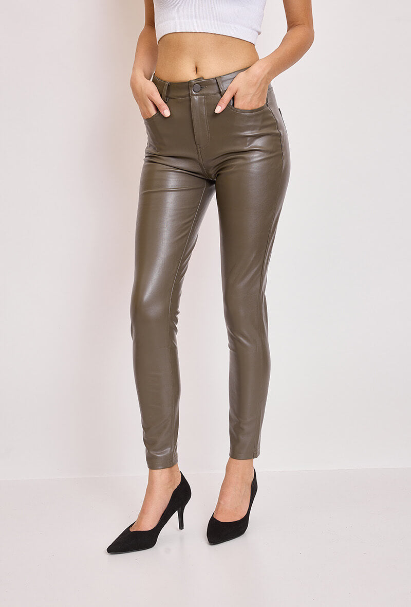 Pantalon similicuir olive avec poches coupe skiny - Nina