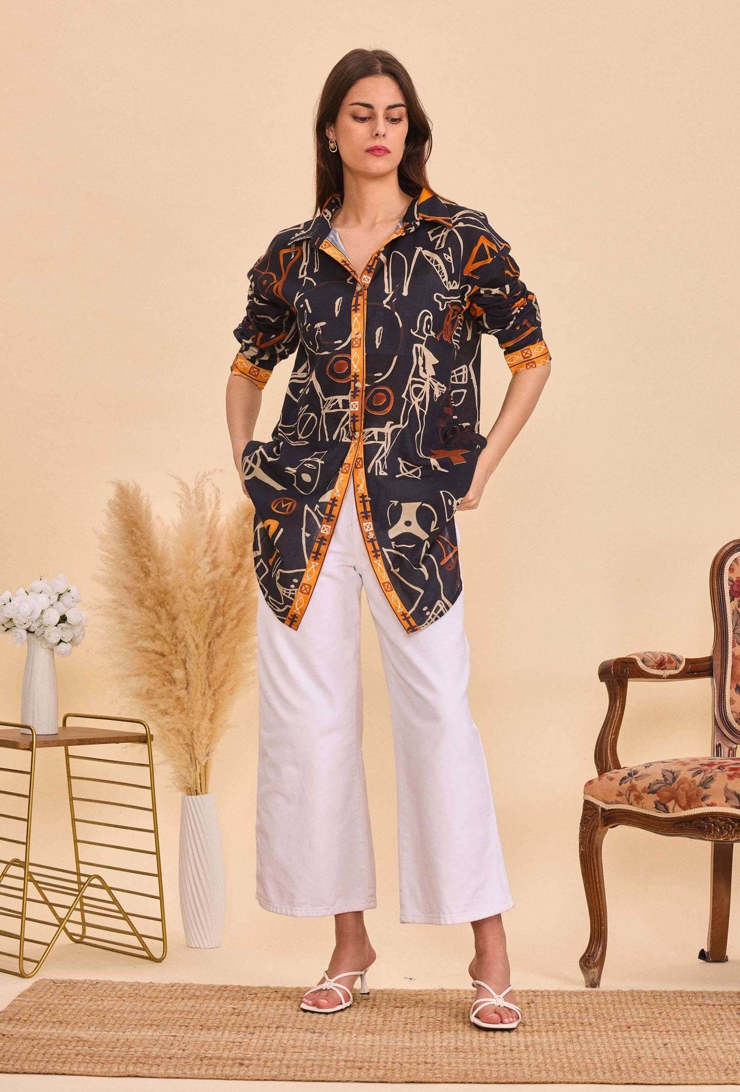 Longue chemise noir en coton imprimé - Orice Paris