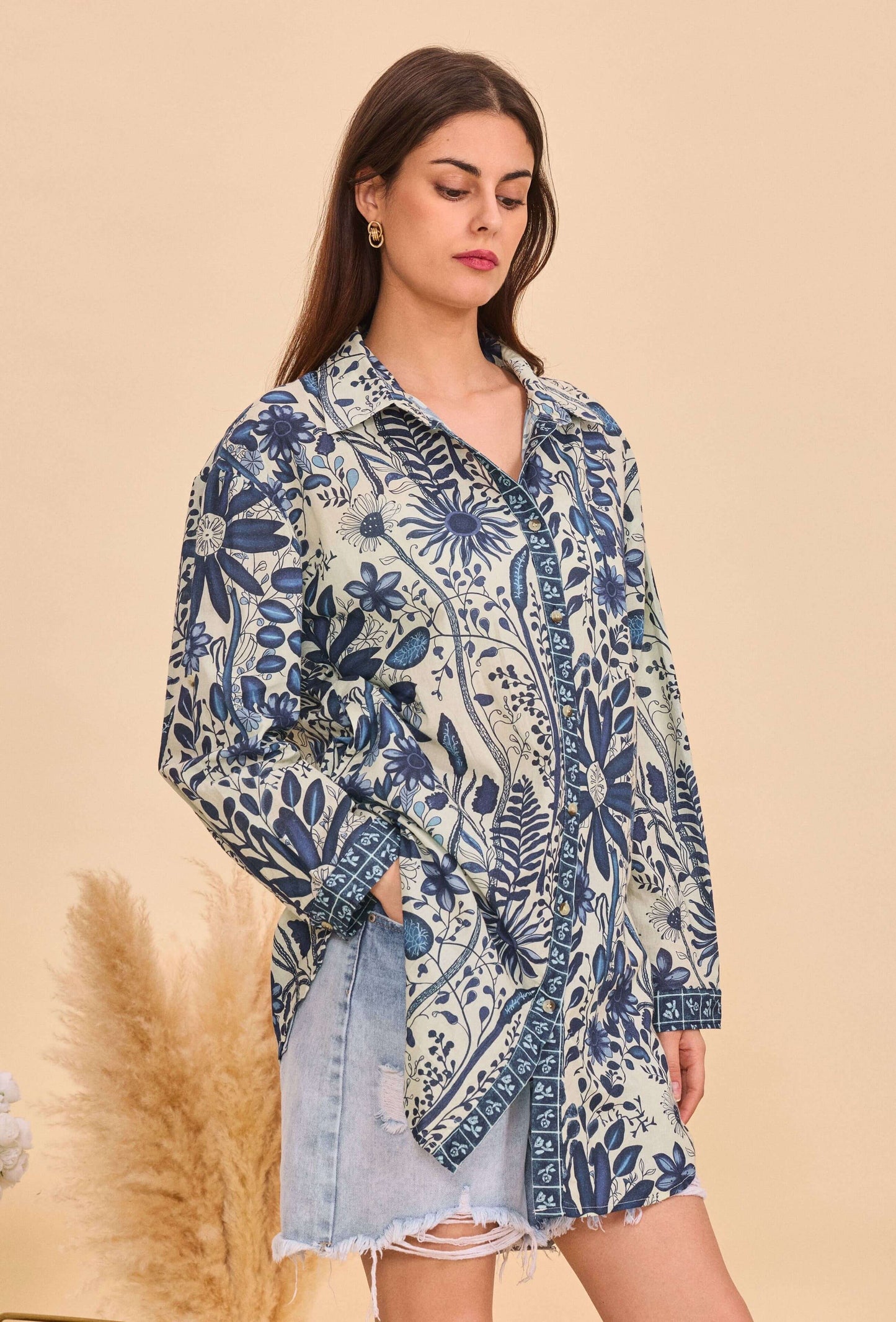 Longue chemise batik en coton bleu - Orice Paris