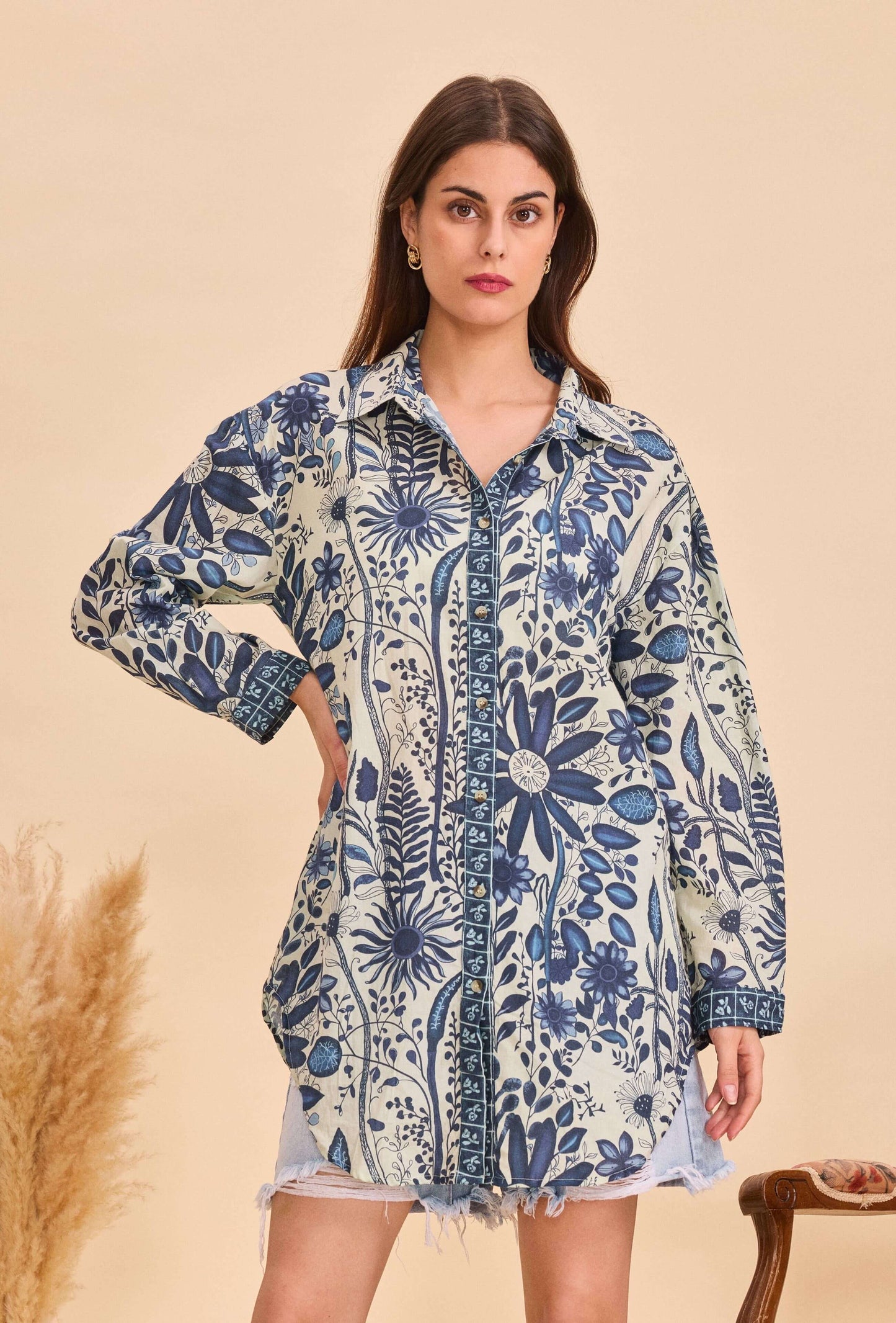 Longue chemise batik en coton bleu - Orice Paris