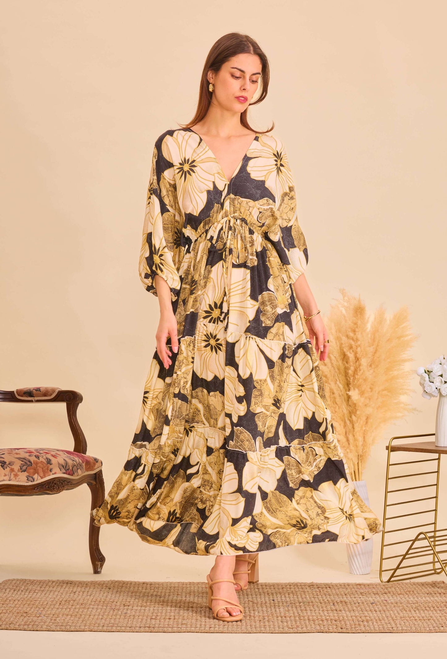 Robe longue en soie à motifs floral noir - Orice Paris