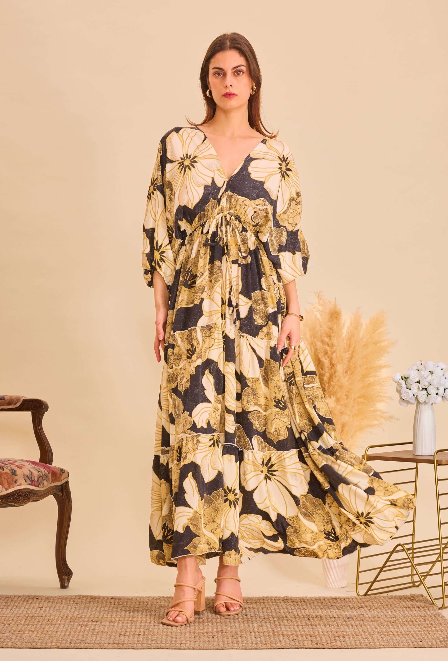 Robe longue en soie à motifs floral noir - Orice Paris