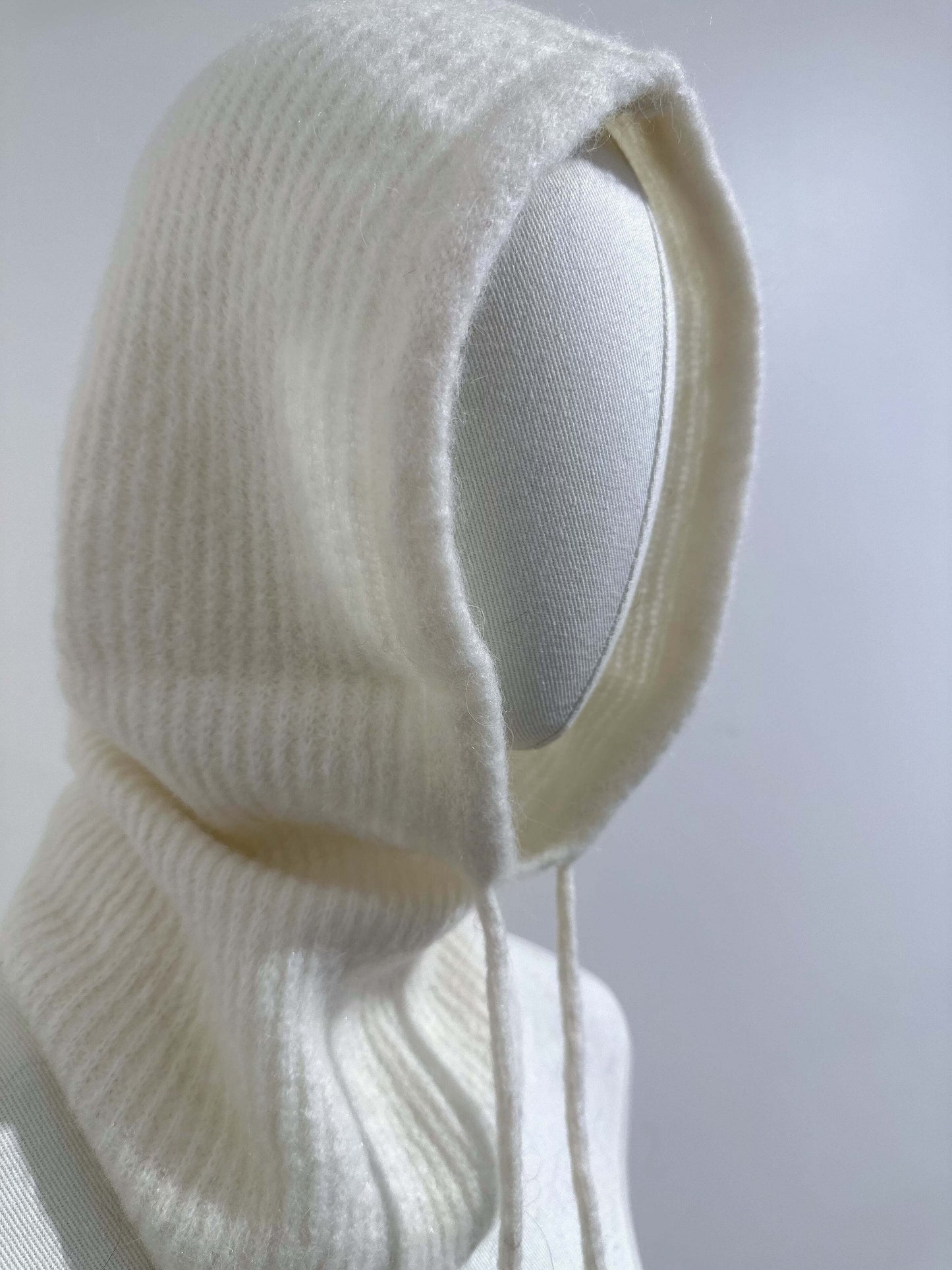 Cagoule en maille alpaga accessoire chaud hiver - Coline