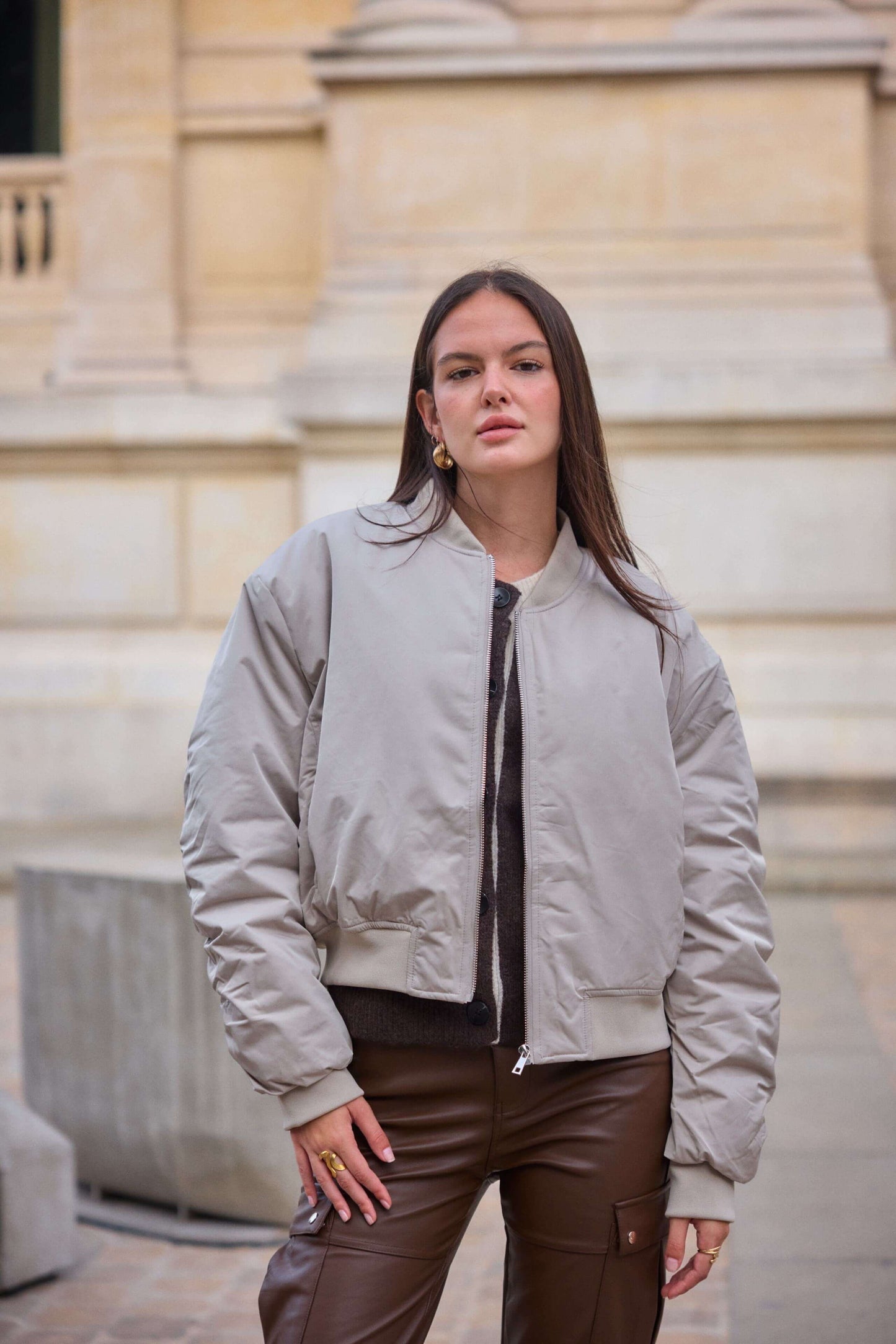Bomber court intemporelle Beige classique - Joana