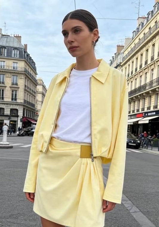 Veste pour femme mi-saison drapée jaune pastel